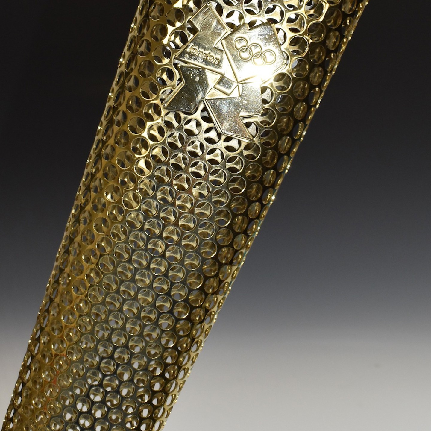 2012 London Olympics Relay Torch With Certificate Sold Ś1,950